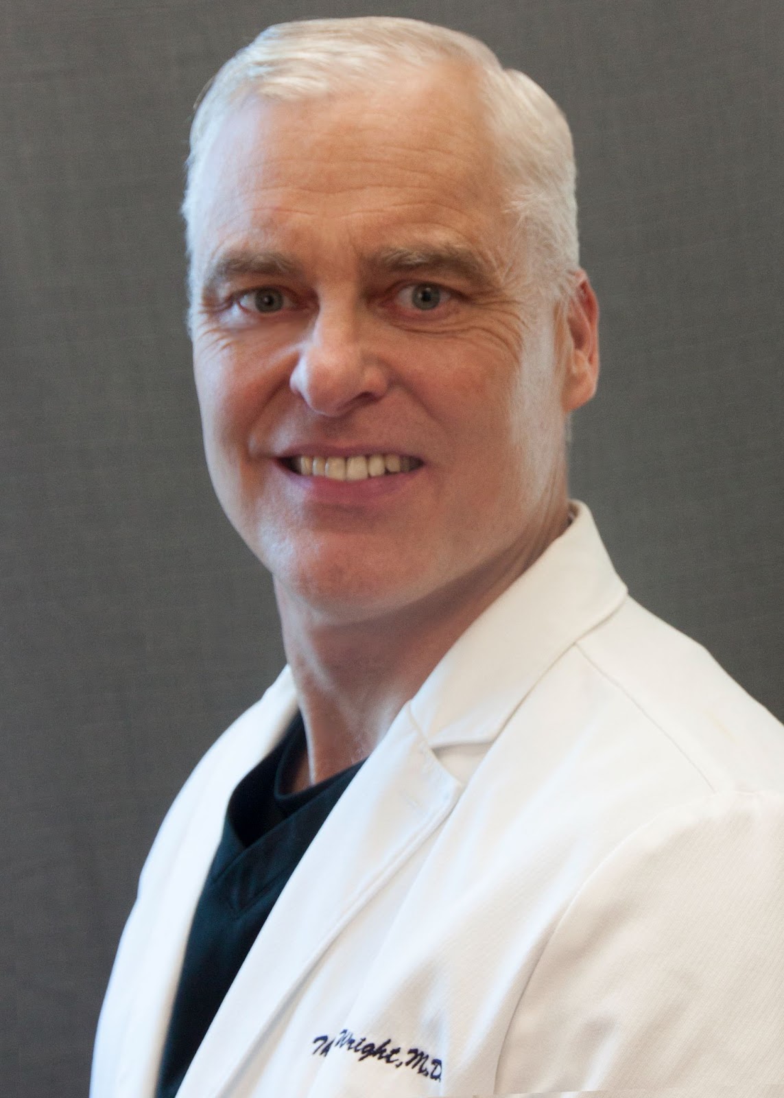 About Dr. Wright Best Laser Lipo Doctor and Surgeon St Louis Laser